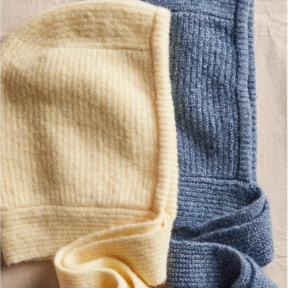 Cozy Buttercream Knit BalaBonnet for women - Picture 3 of 4